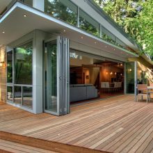 aluminium bifold doors